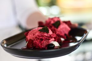 Vegan Pavlova at Zakwasownia in Gdansk