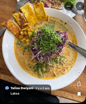 2 plats à ne surtout pas rater !!!  at Alam Green Lotus in Ubud