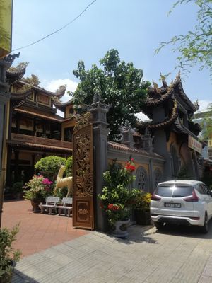 The temple nextdoor at Huong Thien in Tam Ky