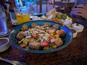Crispy tofu on salad at Indómitos Café & Bar in Uvita