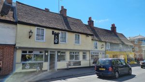  at Hank's Vegan Restaurant in Ipswich