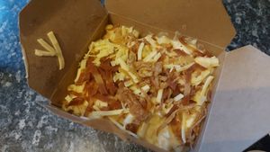 Mac & cheese at Hank's Vegan Restaurant in Ipswich