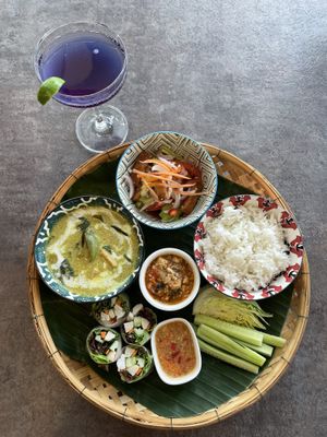 Veganuary Thai Platter #Veganuary at Munch Box by Nidhi in Bangkok