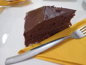 Torta sacher at Caracolito in Trento