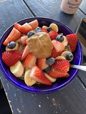 Berry bowl  at Backyard Bowls - Motor Way in Santa Barbara