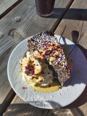 Birne Mohn Kuchen at Franz-Fischer-Hütte in Zederhaus
