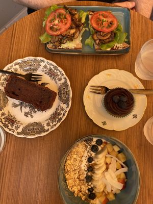 Lecker! at au contraire in Freiburg