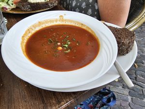 Vegan tomaten soep at Het Hof Van Dwingeloo in Dwingeloo