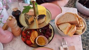 Brotzeit at OM NOM NOM CAFÉ in Munich