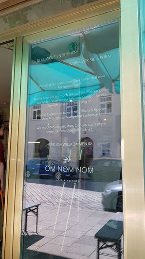  at OM NOM NOM CAFÉ in Munich