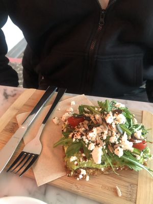 Smashed avo bread - 9 / 10  at OM NOM NOM CAFÉ in Munich