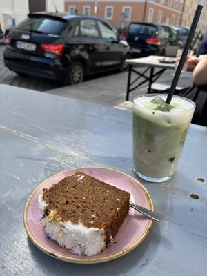 Carrot cake and iced matcha   at OM NOM NOM CAFÉ in Munich