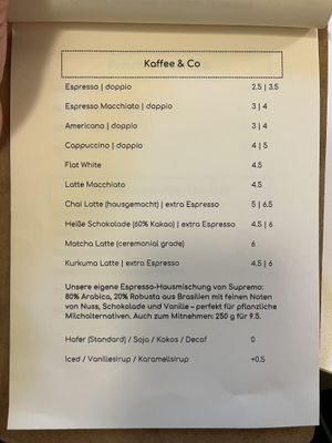 Hot drinks menu #Veganuary at OM NOM NOM CAFÉ in Munich