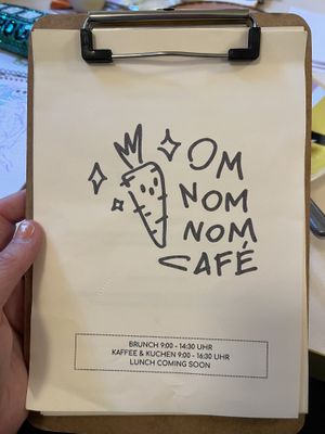  Menu (new location 2025) #Veganuary at OM NOM NOM CAFÉ in Munich