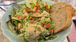  at OM NOM NOM CAFÉ in Munich