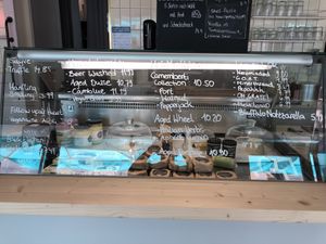 cheeeese ;-) at OM NOM NOM CAFÉ in Munich