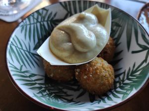 Vegan Roti at The Bamboo Room in Hoorn