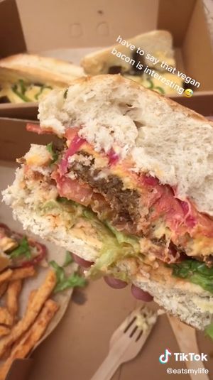 Sloppy Jane at Joshua Tree Cafe in Athens