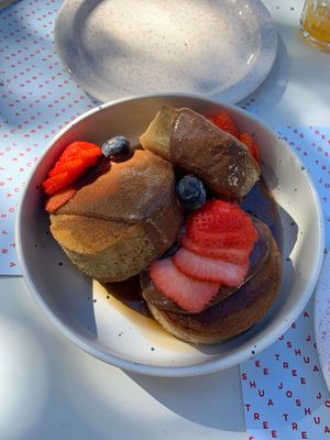 Praline Pancakes 😍 at Joshua Tree Cafe in Athens