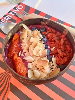 Acai bowl  at Joshua Tree Cafe in Athens