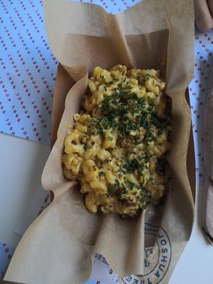 10/10 vegan mac and cheese at Joshua Tree Cafe in Athens