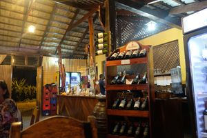 Counter at Sobre Las Olas in Cahuita