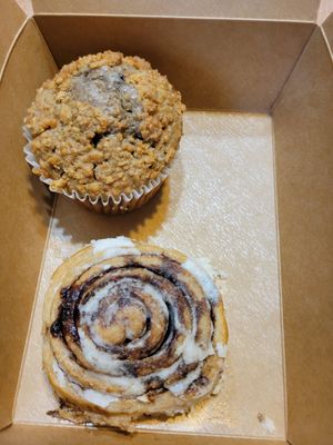 Baked goodies vegan at B's Salty & Sweet in Columbia