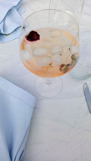 Alcohol vrije martini floreal at Villa Tulsi in Kessel