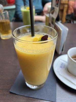 Smoothie Ginger Glow  at Boss Caffe in Subotica