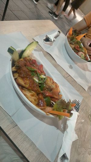 C-momo spicy at Veggie Garden in Sitges