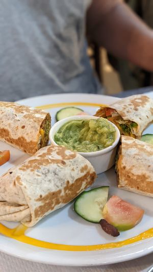 Wrap with guacamole at Veggie Garden in Sitges