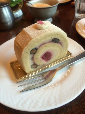 Sakura roll cake at Green Italian TORCIA - Shinjuku in Tokyo