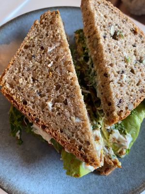  at Roots - Maschinenstraße in Zurich