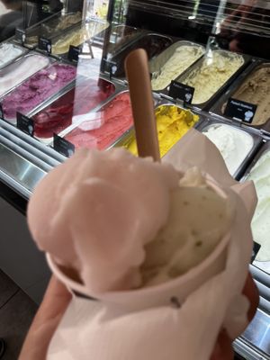   at Starnberger Eiswerkstatt in Starnberg