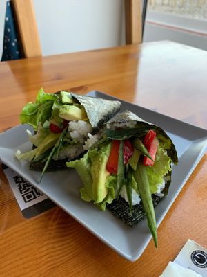 Vegan temaki at Sabores Asiáticos in Tavira