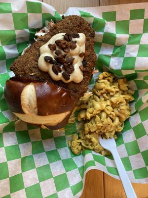 Plain “chicken” sandwich (not bbq, etc) and mac and cheez.   at Just Veggiez in Madison