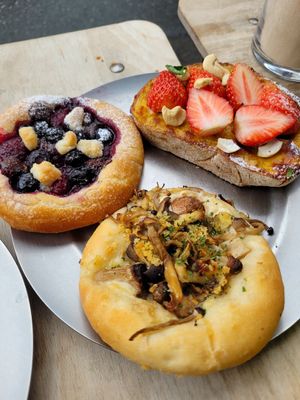  at Universal Bakes and Cafe in Tokyo