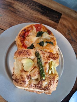 Pizza flatbread and focaccia at Universal Bakes and Cafe in Tokyo