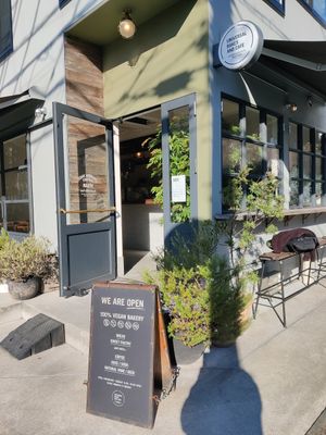  at Universal Bakes and Cafe in Tokyo