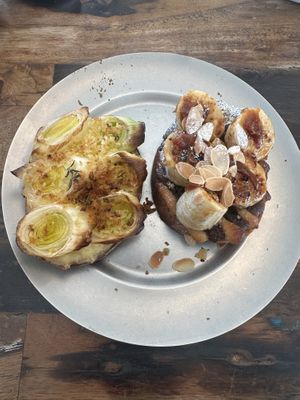   at Universal Bakes and Cafe in Tokyo