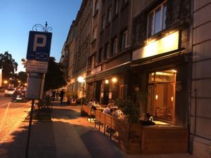 outside at night  at Glonojad in Krakow