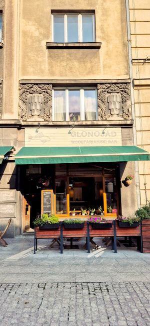 Cafe exterior where they also have seating at Glonojad in Krakow