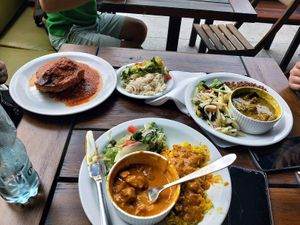 Already eaten from (curry to the right is vegan) at Glonojad in Krakow