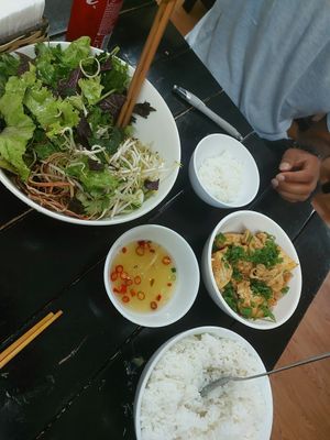Complementary food (also a big bowl of soup comes for free) at Katze Vegan & Vegetarian  in Hanoi