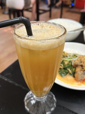 Apple juice (55k VND)  at Katze Vegan & Vegetarian  in Hanoi