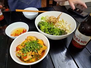 Free tofu & tomato dish, herbs & sprouts, fresh lime juice with chili to dip at Katze Vegan & Vegetarian  in Hanoi