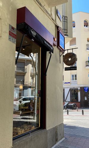  at Mazál Bagels & Café in Madrid