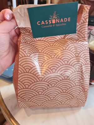 The logo at Cassonade Cannelés & Spécialités in Bordeaux