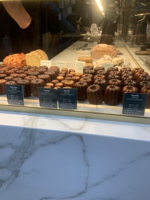 Only cakes on the back where vegan, not the canneles  at Cassonade Cannelés & Spécialités in Bordeaux