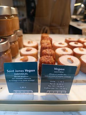  at Cassonade Cannelés & Spécialités in Bordeaux